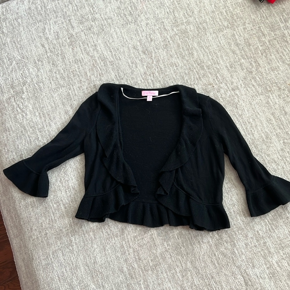 🖤Lilly Pulitzer ruffled sweater🖤